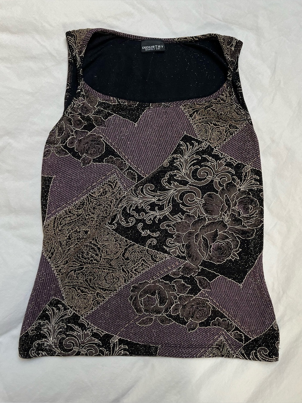 Women’s Sparkly Patterned Sleeveless Top
